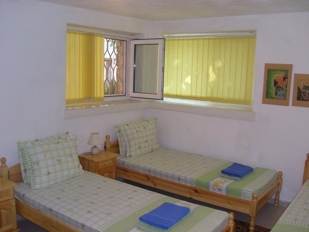 Plamena Guest Rooms Kurdzhali Ruang foto